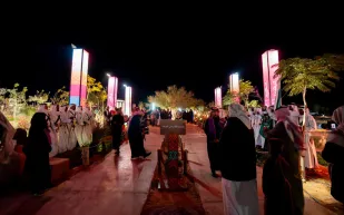 حي الشتاء في جدة: متعة الألعاب والبحر والثقافة في تجربة واحدة (فيديو)