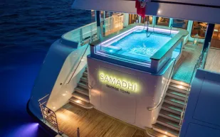 مشروع تطوير شامل: جولة داخل يخت Samadhi بعد تجديد فاخر من فيدشيب 