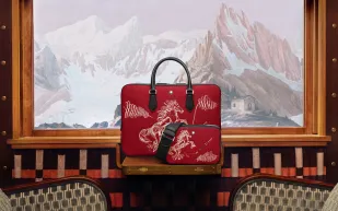 مون بلان تحتفل بالعام الصيني الجديد 2026 "عام الحصان" بساعات وأقلام خاصة