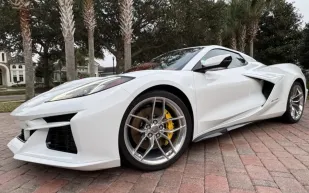 عرض "شيفروليه كورفيت Z06" موديل 2025 للبيع.. كم يبلغ سعرها؟ (فيديو)