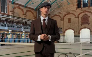 بقيمة 265 ألف دولار.. ساعة سنترال سي تخطف الأضواء في لقائه بنجل رونالدو