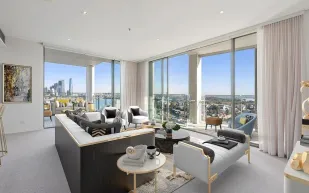 نيكول كيدمان تُحقق مكاسب ضخمة من بيع شقتها الفاخرة في سيدني بعد الطلاق