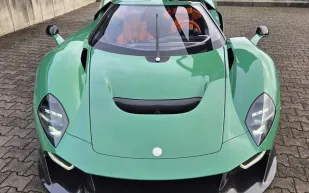 فخامة نادرة: كابريكورن تكشف عن سيارة بـ19 نسخة فقط.. تعرف على السعر