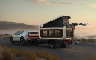 هوندا توسّع آفاق المغامرات بمقطورة التخييم المدمجة Base Station (فيديو)