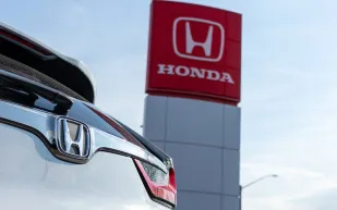 "الرهان على المجهول".. هل تنجو هوندا من "فخ فورمولا 1"  2026؟