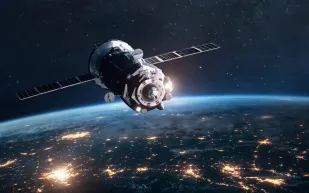 الصين تحذر من أقمار ستارلينك.. ما المخاطر على المدار ورواد الفضاء؟