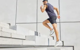 هل تريد الركض أسرع؟ اكتشف تأثير التمارين الأيضية المذهل