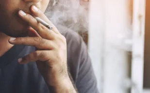 هل يحسن النيكوتين التركيز ويعزز التستوستيرون؟ العلم يجيب