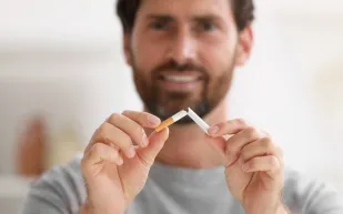 تطبيقات الإقلاع عن التدخين أكثر فاعلية من الدعم التقليدي.. دراسة تكشف