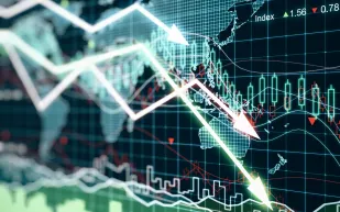 انخفاض تاسي وتذبذب السوق الموازية.. ما أسباب الضغوط البيعية؟