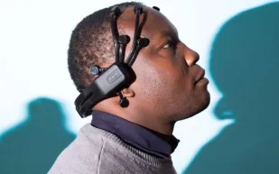 بدقة 95%.. جهاز قابل للارتداء يرصد نوبات الصرع مبكرًا