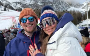 لحظة رومانسية على حلبة الأولمبياد الشتوية.. طلب زواج بعد خسارة الميدالية