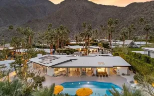 منزل مارلين مونرو في بالم سبرينغز يفتح أبوابه للمشترين.. تعرف على المواصفات والسعر