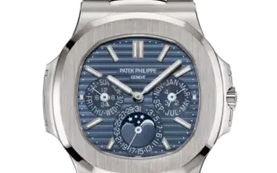 من الذهب الأبيض إلى الوردي.. "باتيك فيليب" تزيح عمالقة الساعات الفاخرة (فيديو)