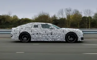 جاكوار GT الجديدة.. فخامة XJ بلمسة رياضية من F-Type (فيديو)