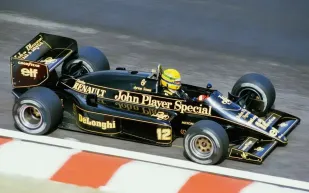 أسطورة الفورمولا 1 تعود للأضواء.. سيارة أيرتون سينا تُعرض في مزاد بسعر قياسي