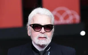 ثروة الـ200 مليون يورو في خطر.. "طرف مجهول" يهدد وصية كارل لاغرفيلد