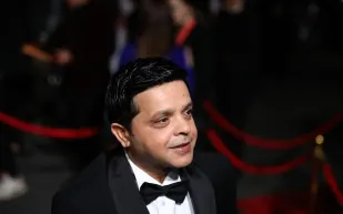 محمد هنيدي يرد على شائعات وفاته (فيديو)
