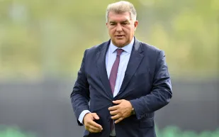 لابورتا يحسم الجدل حول استضافة كامب نو لكأس العالم 2030