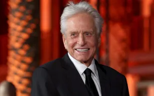 "تمثيل الشعر".. سر السخرية المتبادلة بين مايكل دوغلاس وجاك نيكلسون