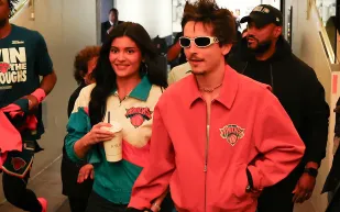 بين المزاح والجد.. ماذا قال تيموثي شالاميه عن فكرة الزواج من كايلي جينر؟