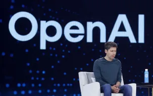 الرئيس التنفيذي لمايكروسوفت يكشف موقف "غيتس" من الاستثمار في "أوبن إيه آي".. ماذا قال؟