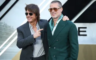 فيديو لمواجهة بين توم كروز وبراد بيت يثير قلق هوليوود.. ما القصة؟