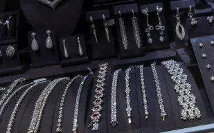 انخفاض في  أسعار الفضة في السوق السعودية اليوم  السبت 7 فبراير 2026