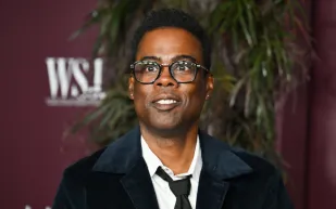 في عيد ميلاده ال61.. كم تبلغ ثروة كريس روك؟