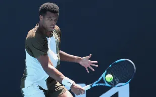 إصابة غريبة تجبر بيريكارد على الانسحاب من بطولة مونبلييه للتنس في فرنسا (فيديو)