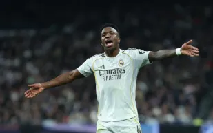 جدول مباريات اليوم الأحد.. صدام مانشستر سيتي وليفربول ومهمة ملكية في فالنسيا