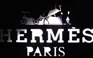 مفاجأة هيرميس.. هل كانت وراء أغلى استحواذ عقاري في بيفرلي هيلز؟