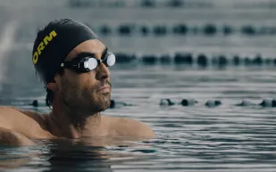 أفضل نظارات السباحة الذكية للمبتدئين والمحترفين