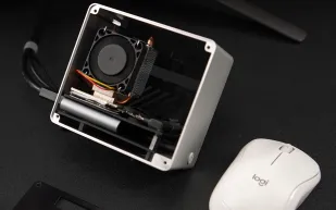 بميزانية أقل من 100 دولار.. يوتيوبر يحوّل هاتفًا معطّلًا إلى حاسوب ألعاب (فيديو)