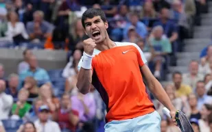 كيف أنقذ عصير المخلل ألكاراز من الانهيار في نهائي بطولة أستراليا المفتوحة؟