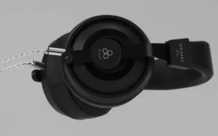 سماعات Final DX4000 CL بـ 800 دولار.. هل تستحق هذا السعر؟