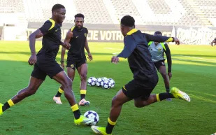 نادي الاتحاد يواجه الغرافة بـ4 غيابات مؤكدة.. فهل يتعثر المسار الآسيوي؟