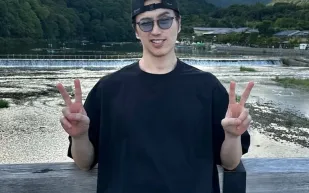 كيف يبدو تشواندو تان أصغر بعقود في سن الـ59؟ تعرف على أسرار لياقته البدنية