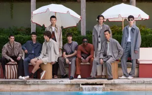 أزياء عصريّة في خدمة أناقة الرجال في الجلسات الرمضانيّة 