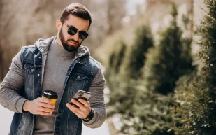 التكنولوجيا في مواجهة نفسها: أدوات جديدة للمساعدة على علاج إدمان الشاشة 