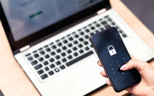 ميزة خفية في iOS 26 تتعلّق بكلمات المرور المفقودة.. ما هي وكيف تستخدمها؟