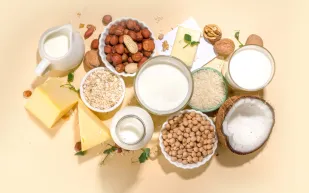 تدعم صحة القلب وتساعد في إنقاص الوزن.. ما هو التوقيت المثالي لتناول المكسرات؟