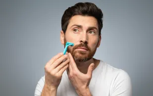 هل اللحية تجذب النساء؟ دراسة توضح تأثير العمر على التفضيلات