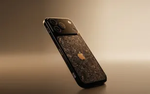 Caviar تعيد إحياء إرث ستيف جوبز داخل هاتف iPhone 17 Pro
