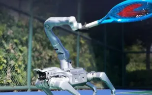 كلب آلي لتسلق الجبال والمغامرات: تعرف على روبوت "As2" الجديد (فيديو)