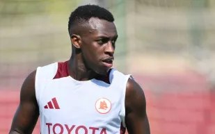 سعود عبد الحميد يركز على مشواره الأوروبي: وكيله يوضح حقيقة مفاوضات النصر