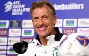 رينارد يجري تغييرات في قائمة المنتخب السعودي بعد الهزيمة أمام مصر