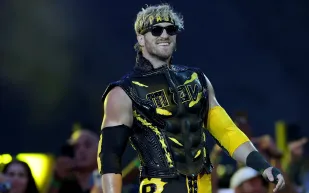 نزال 2021 يعود للواجهة.. لوغان بول يطالب بحقه من مايويذر (فيديو)