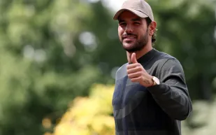 ثيو هيرنانديز يفاجئ الجميع بهدف تاريخي في مواجهة الأهلي.. كم بلغت سرعته؟ (فيديو)