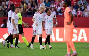 القبض على مدير أمن نادي إشبيلية بتهمة سرقة!